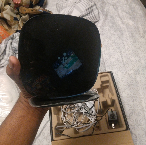 Belkin N600 DB Wi-Fi Dual Band N+ Wireless Router 300 Mbps NIB - Picture 4 of 6